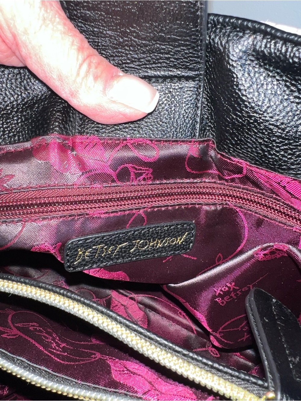 Betsey Johnson Pink and Black Quilted Satchel with Striped Bow - Picture 8 of 9